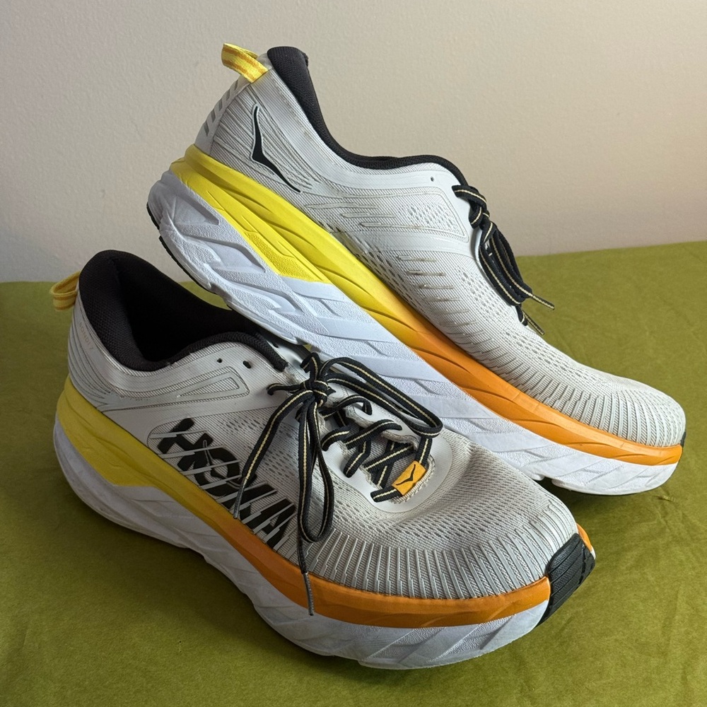 Hoka Athletic Shoes M bondi 7 Style